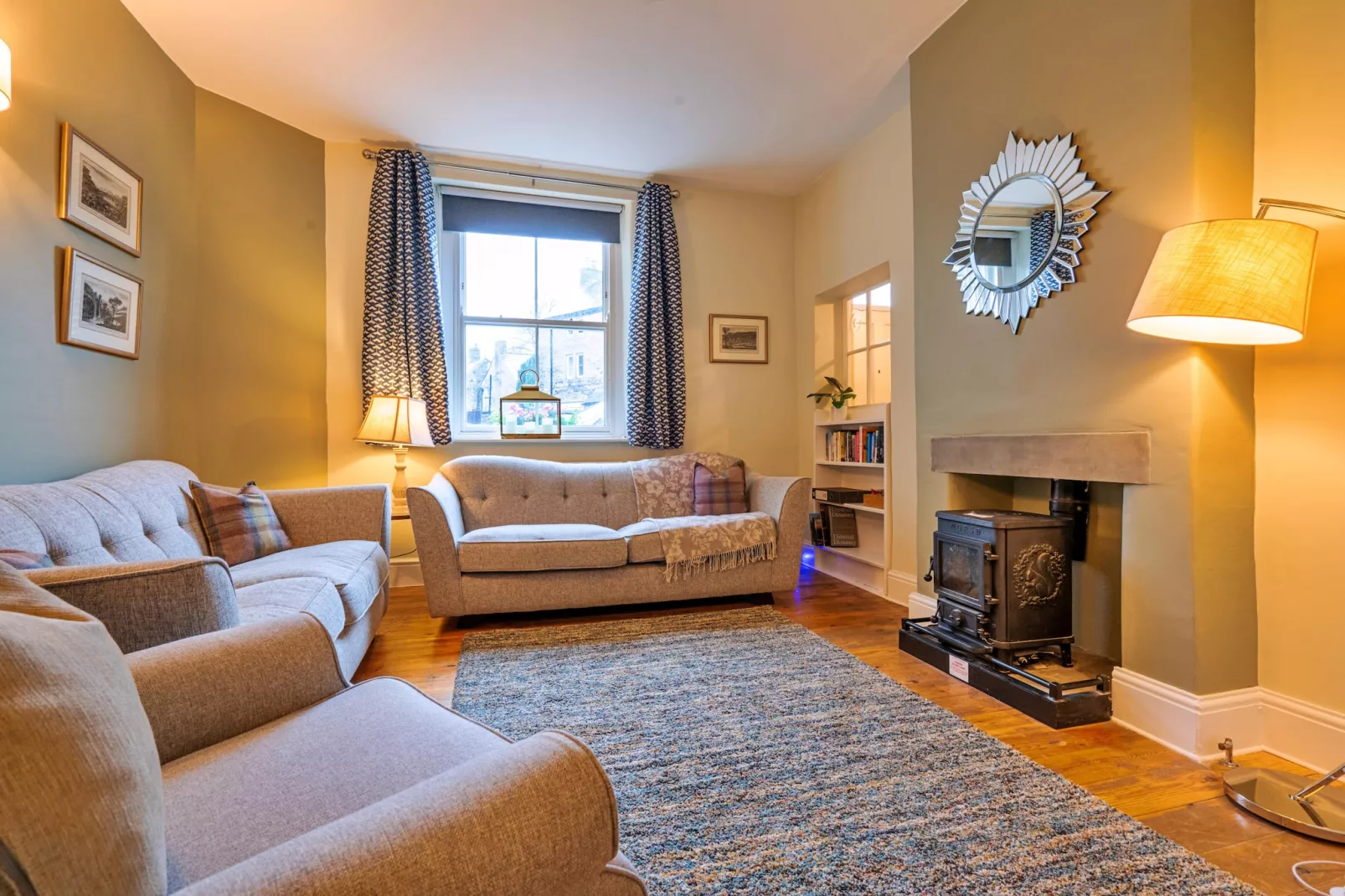 The Cottage at Tideswell-Woonkamer