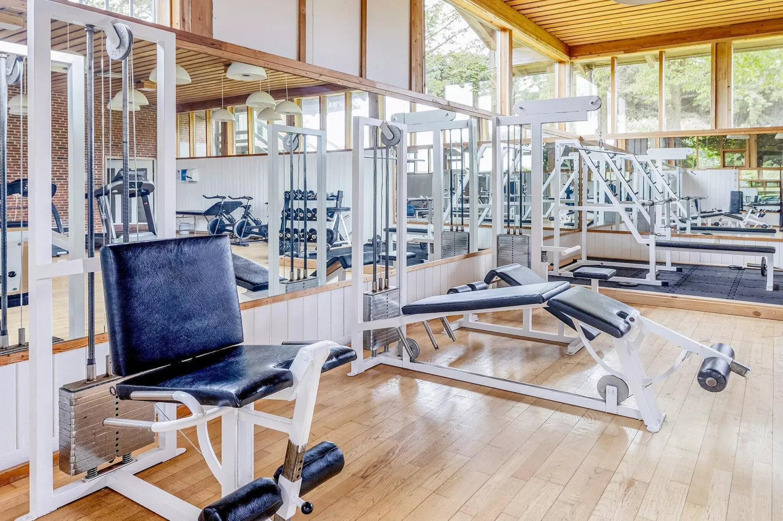 6 persoons vakantie huis op een vakantie park in Hanstholm-Zonnekamer