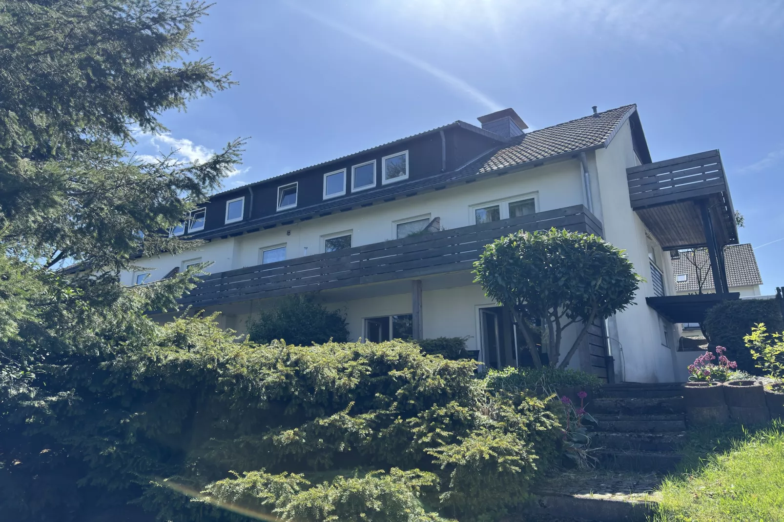 Bärenhütte 6 Personen-Buitenkant zomer