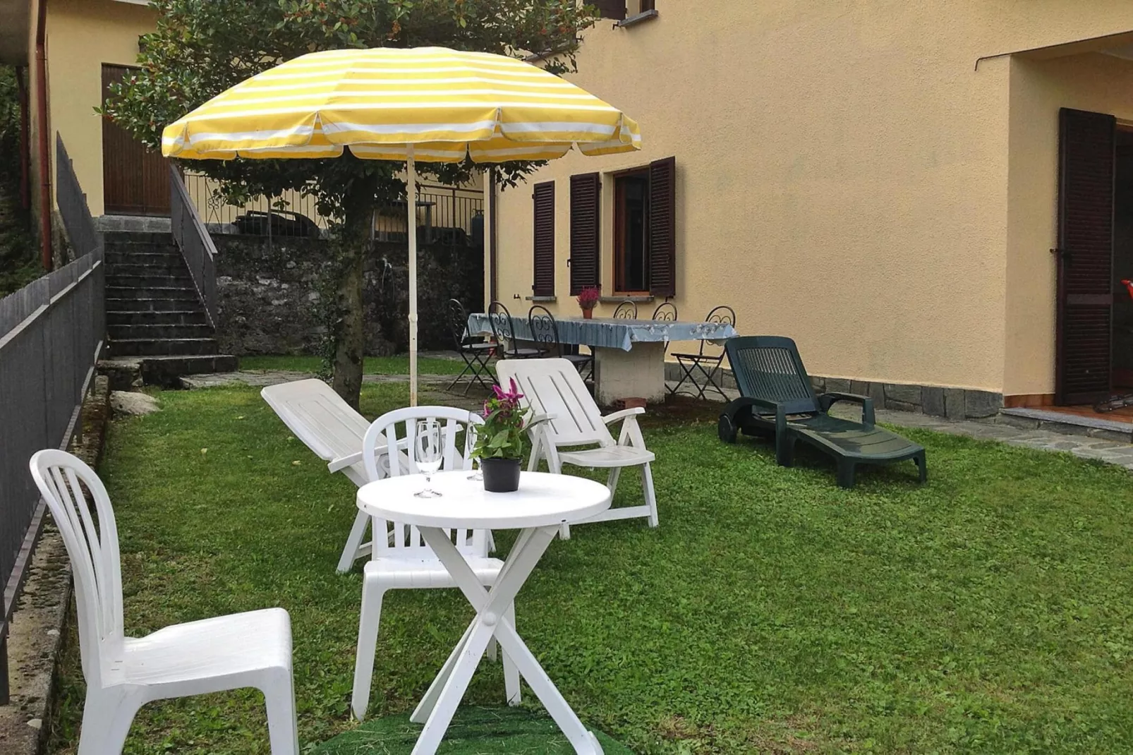 Apartments Paganini, Lezzeno-Paganini 1-2-Terrasbalkon
