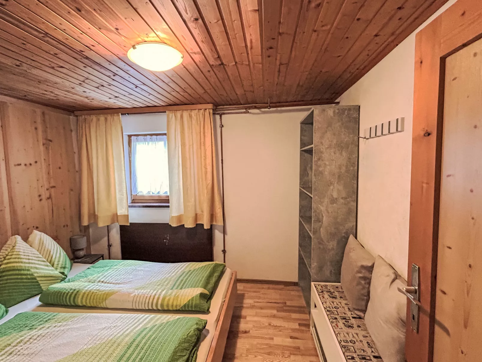 Hamberg Hütte-Binnen