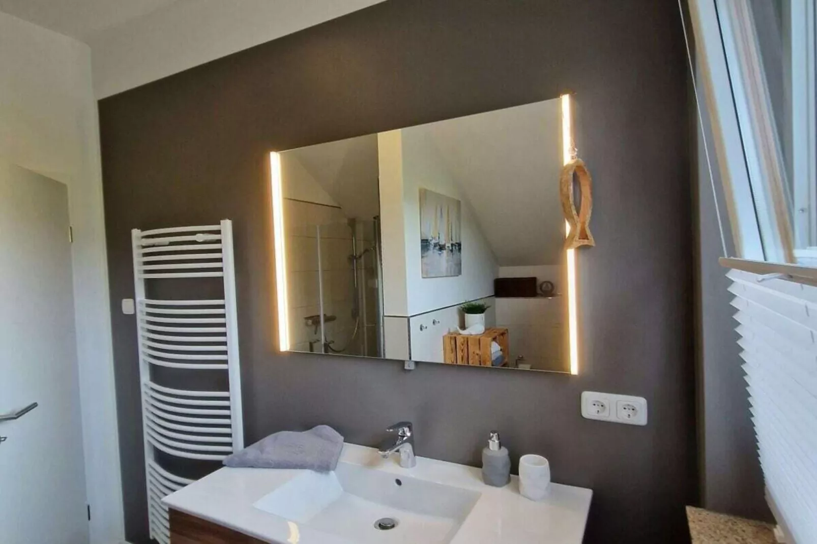 518595-Badkamer