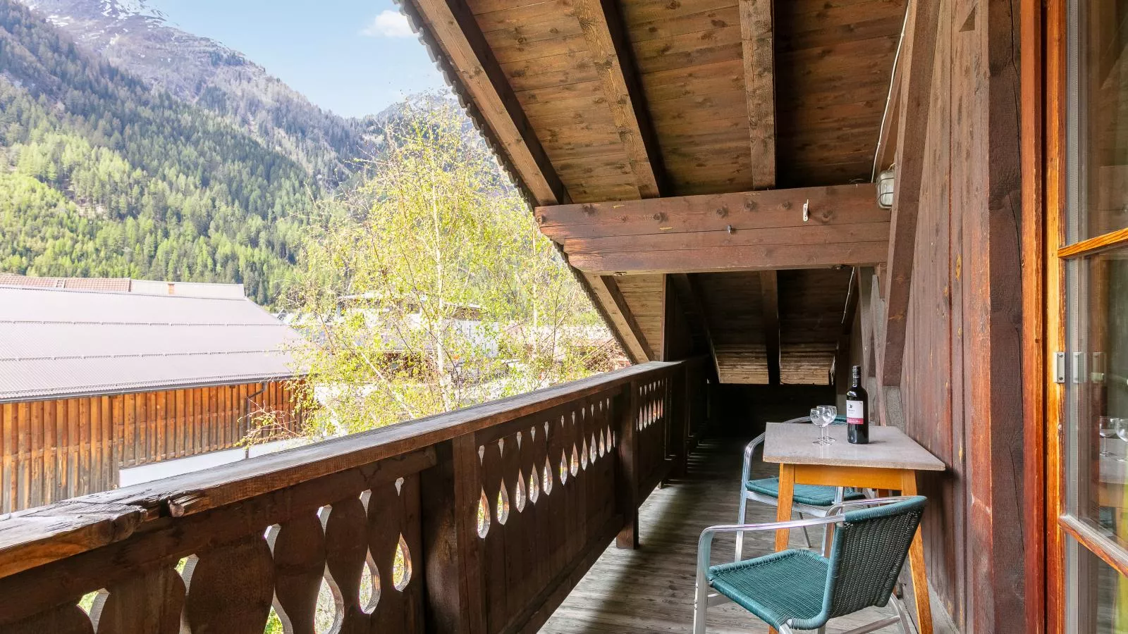 Schweizerhof Arnika-Terrasbalkon
