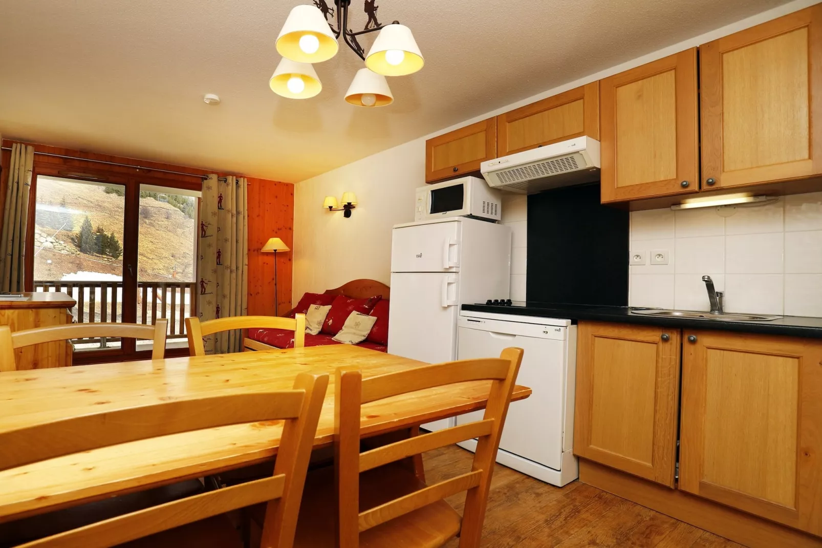T.Bergerie B N°304 - 2P4-Eetkamer