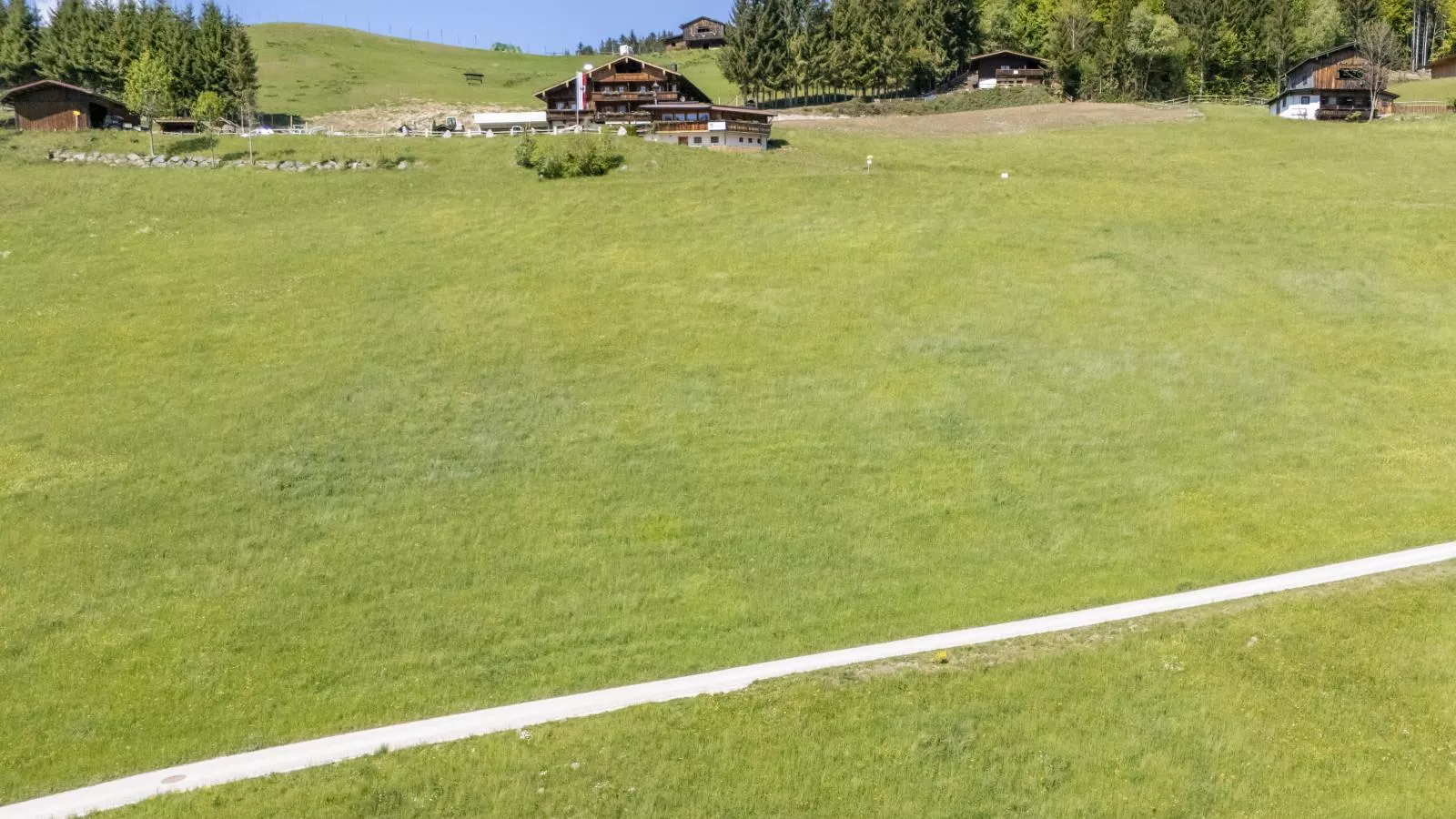 Berghof-Buitenkant zomer
