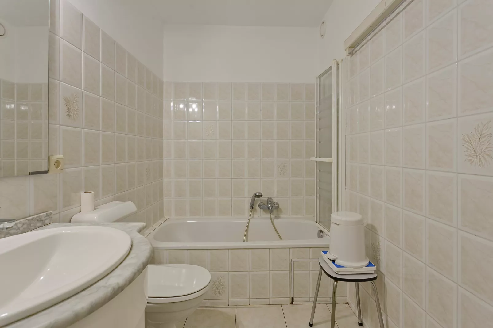 BRANDING - 3RD-Badkamer