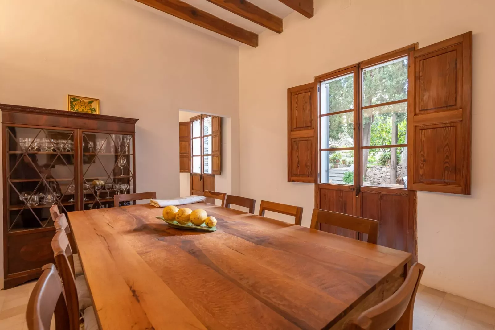 Llullana, House 5StarsHome Mallorca-Eetkamer
