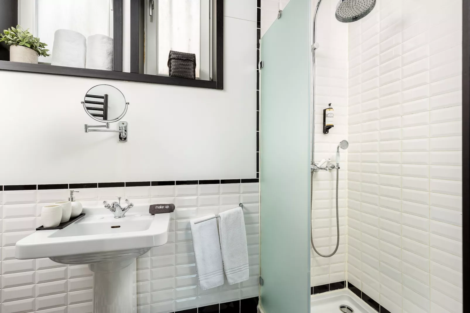YOUROPO - Torre 2-Badkamer