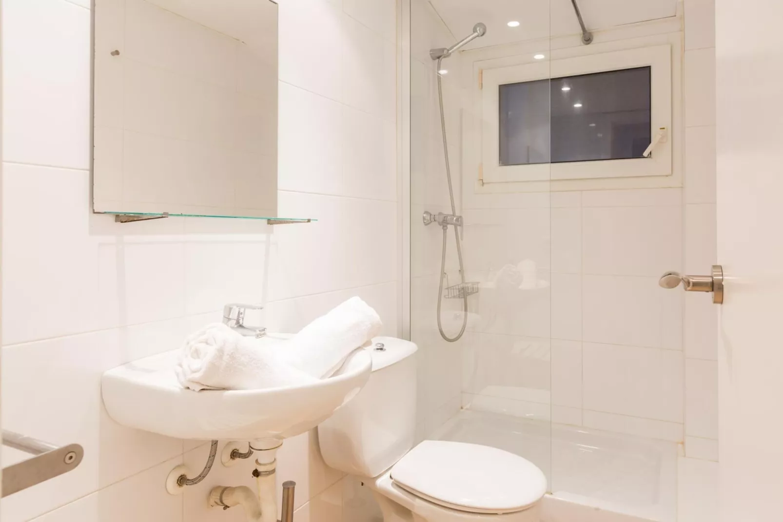 Ana 1-Badkamer