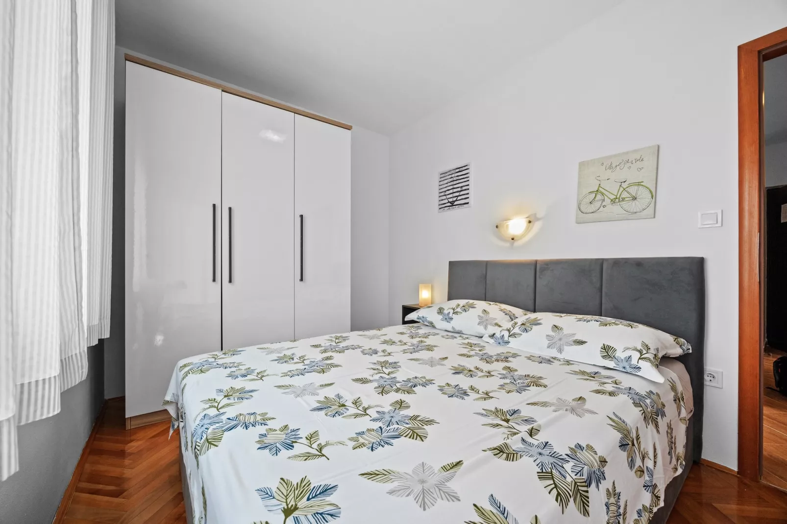Apartments Neda - Two Bedroom Apartment Ruzmarin-Slaapkamer