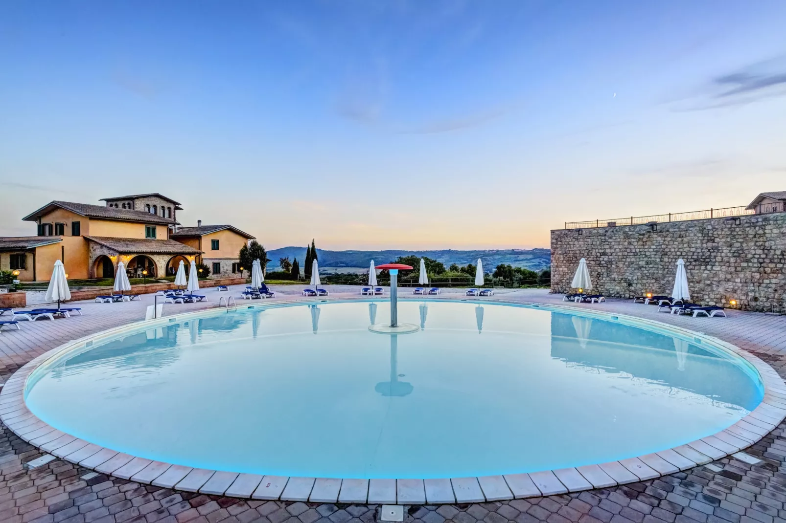 Pian Dei Mucini / APARTMENT TYPE A 3-Zi-App -Smart 40 qm-Zwembad