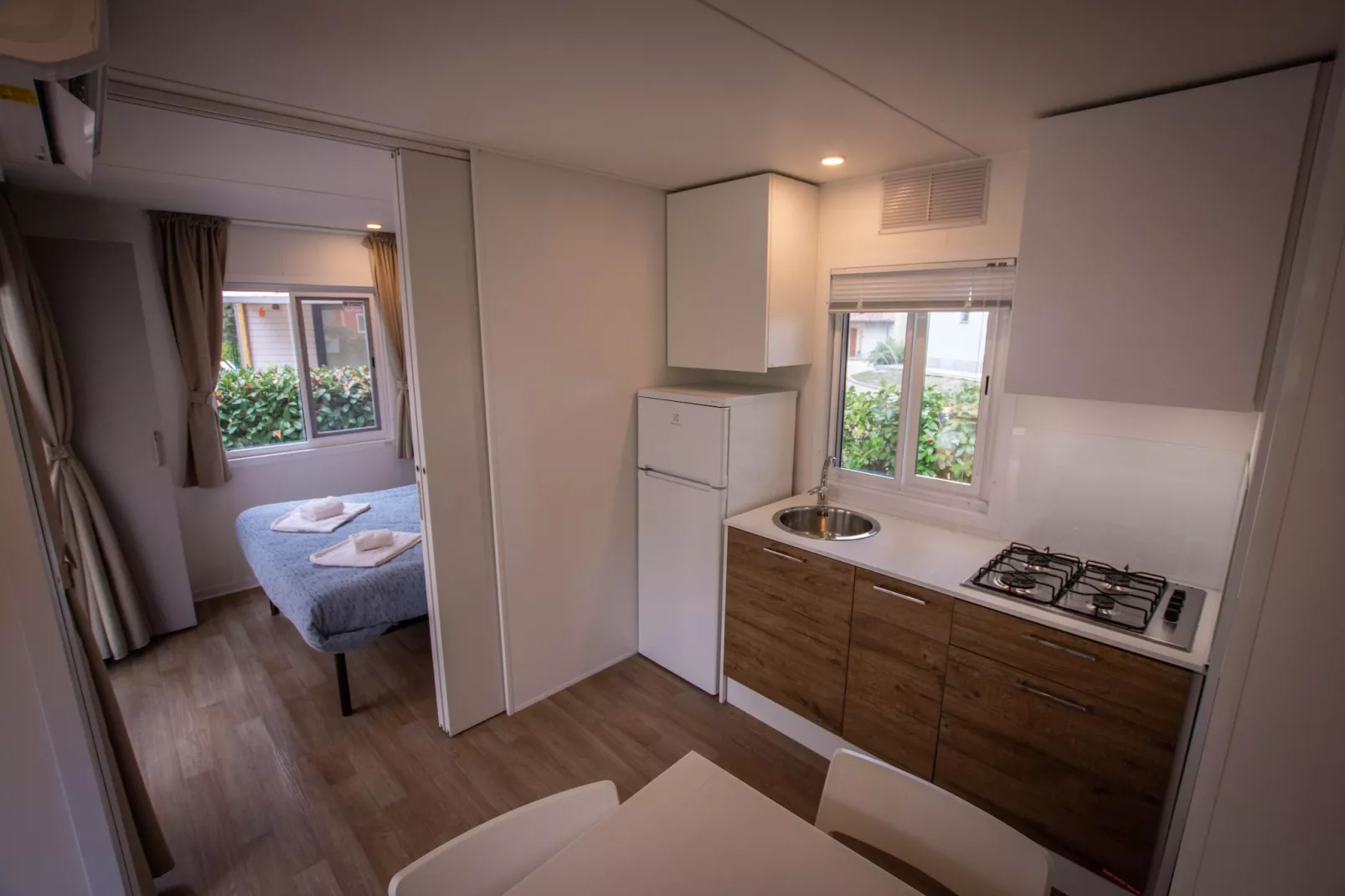 RESIDENCE ALBA VILLAGE / Studio Apartment 2 Personen M2-Keuken