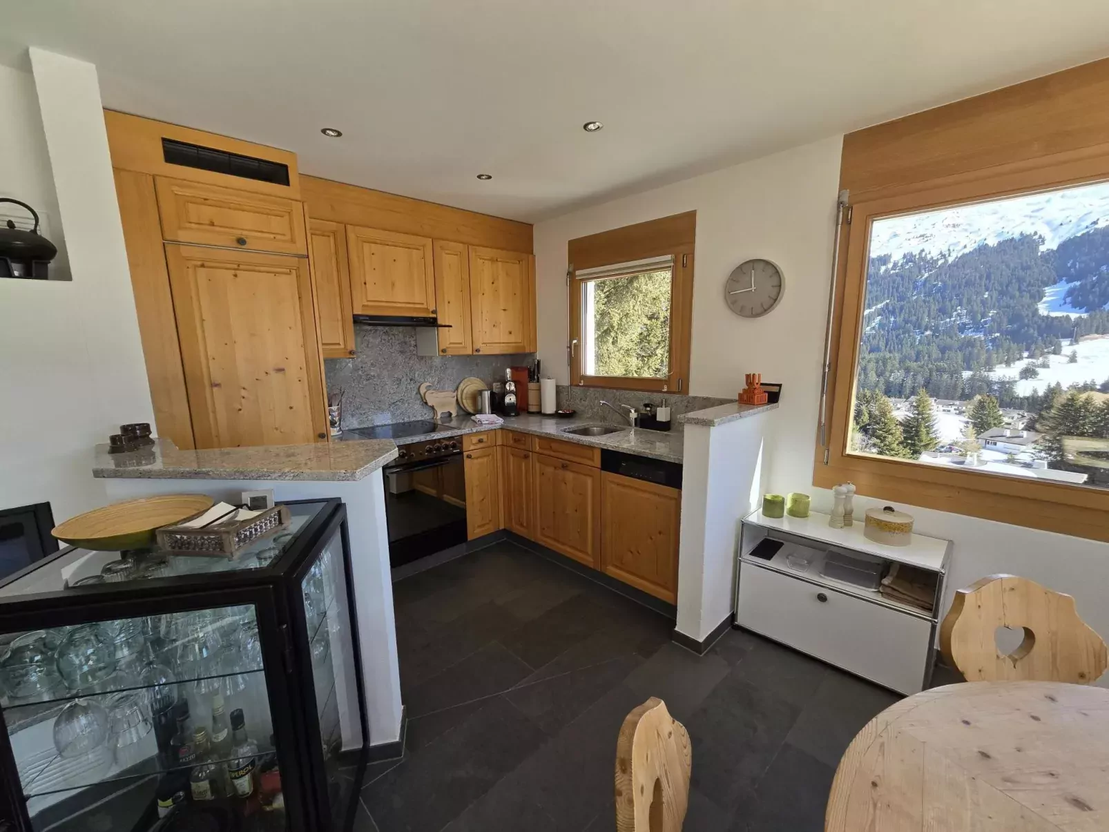 Ferienwohnung Sur Lai-Binnen