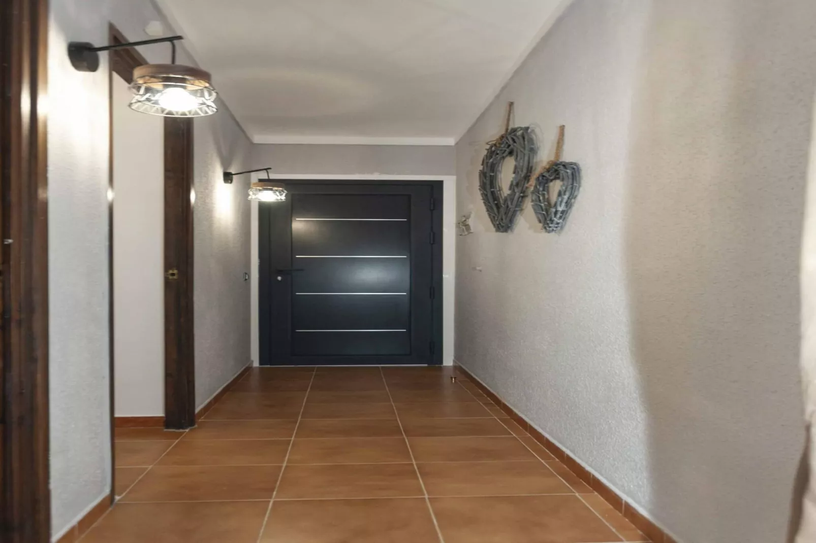1205 JARDINS con PISCINA-Overloop