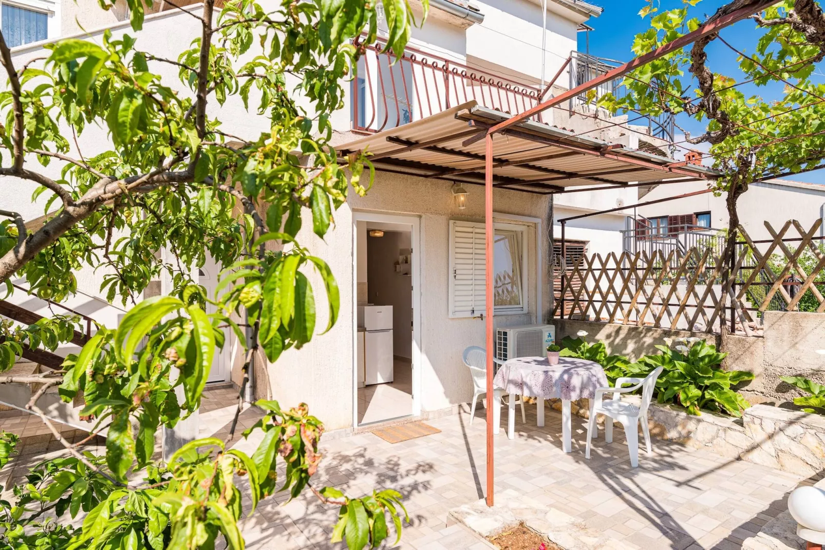 Apartments Jagoda - studio apartment-Terras