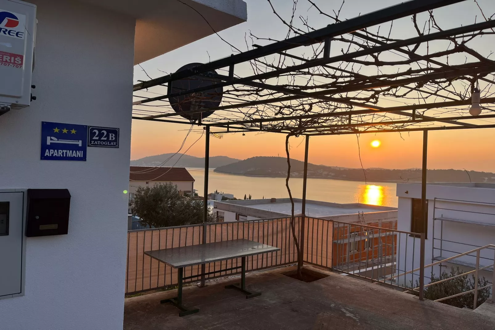 Apartments Sun Rogoznica - A1-Terras