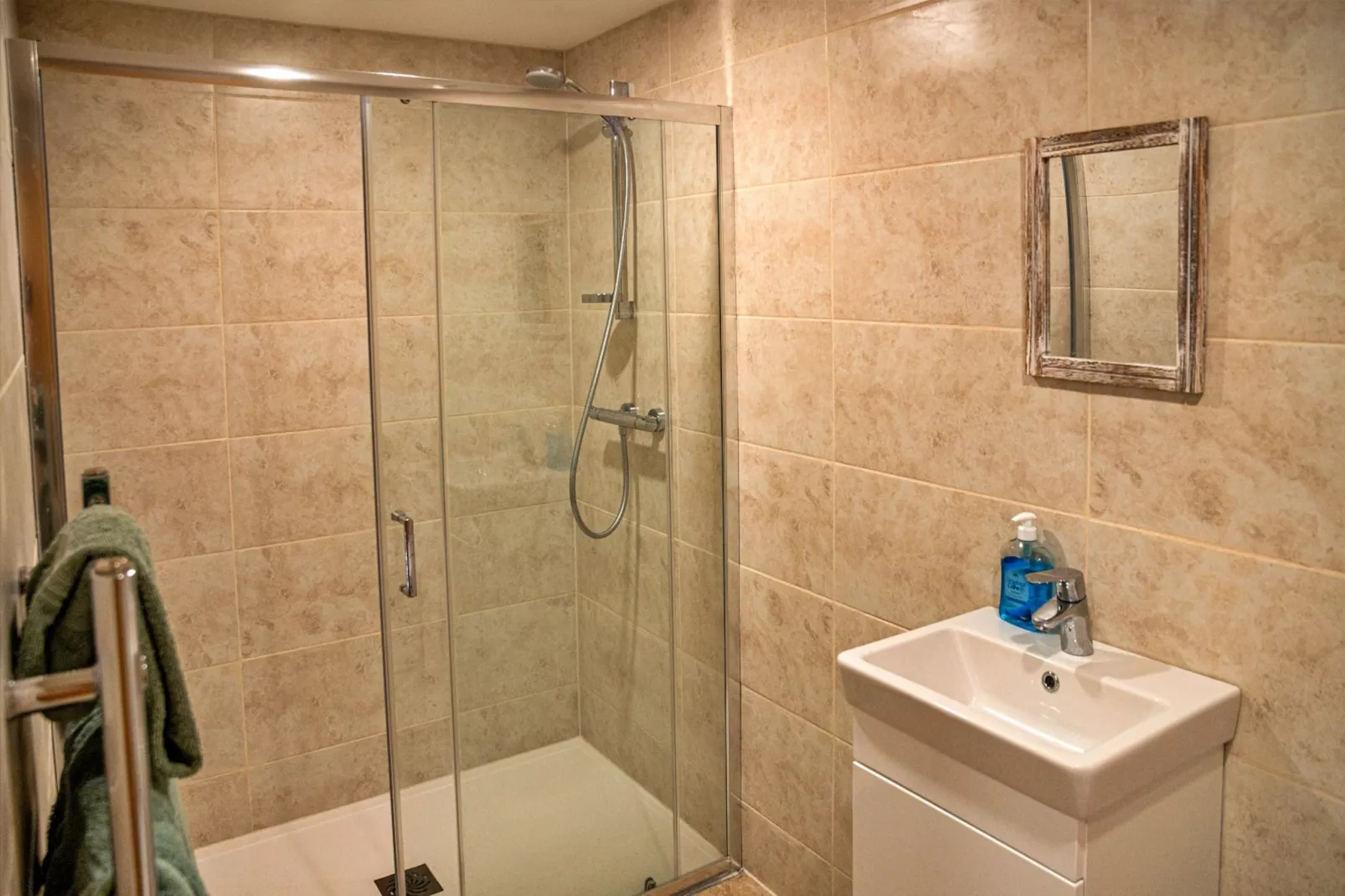 Little Rissington - Barn Seven-Badkamer