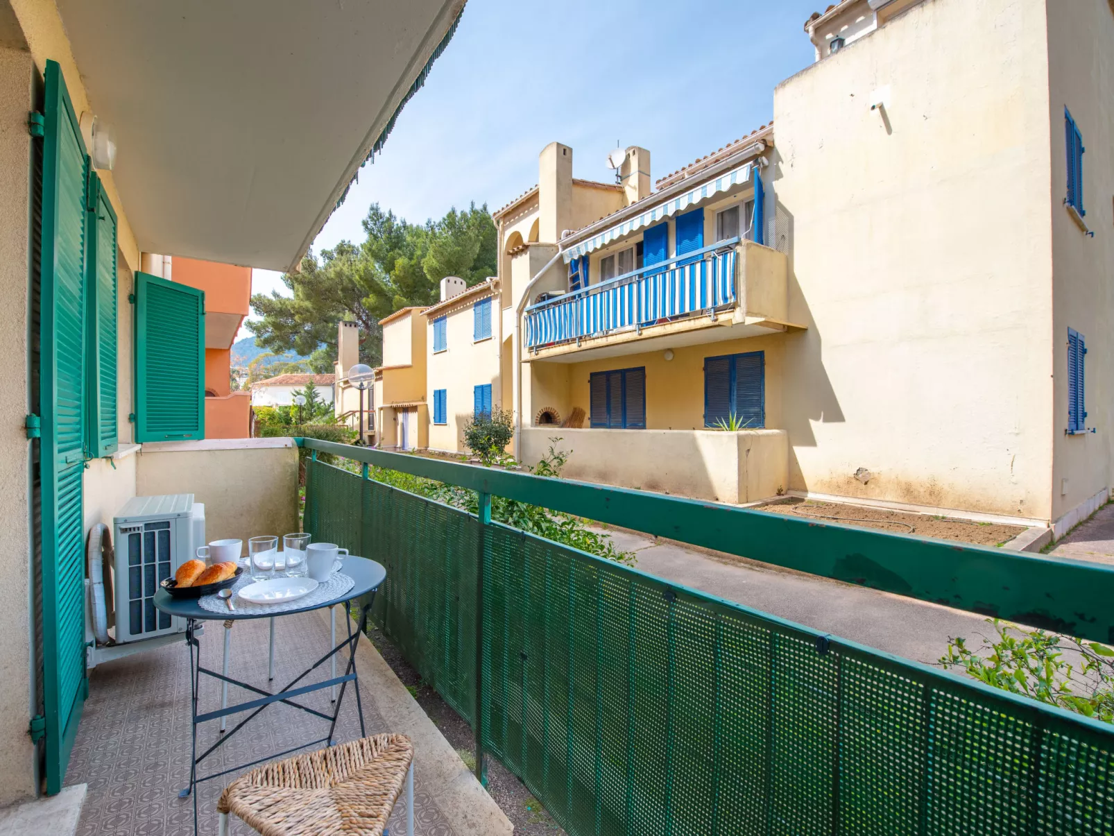 Porto di Mar-Buiten