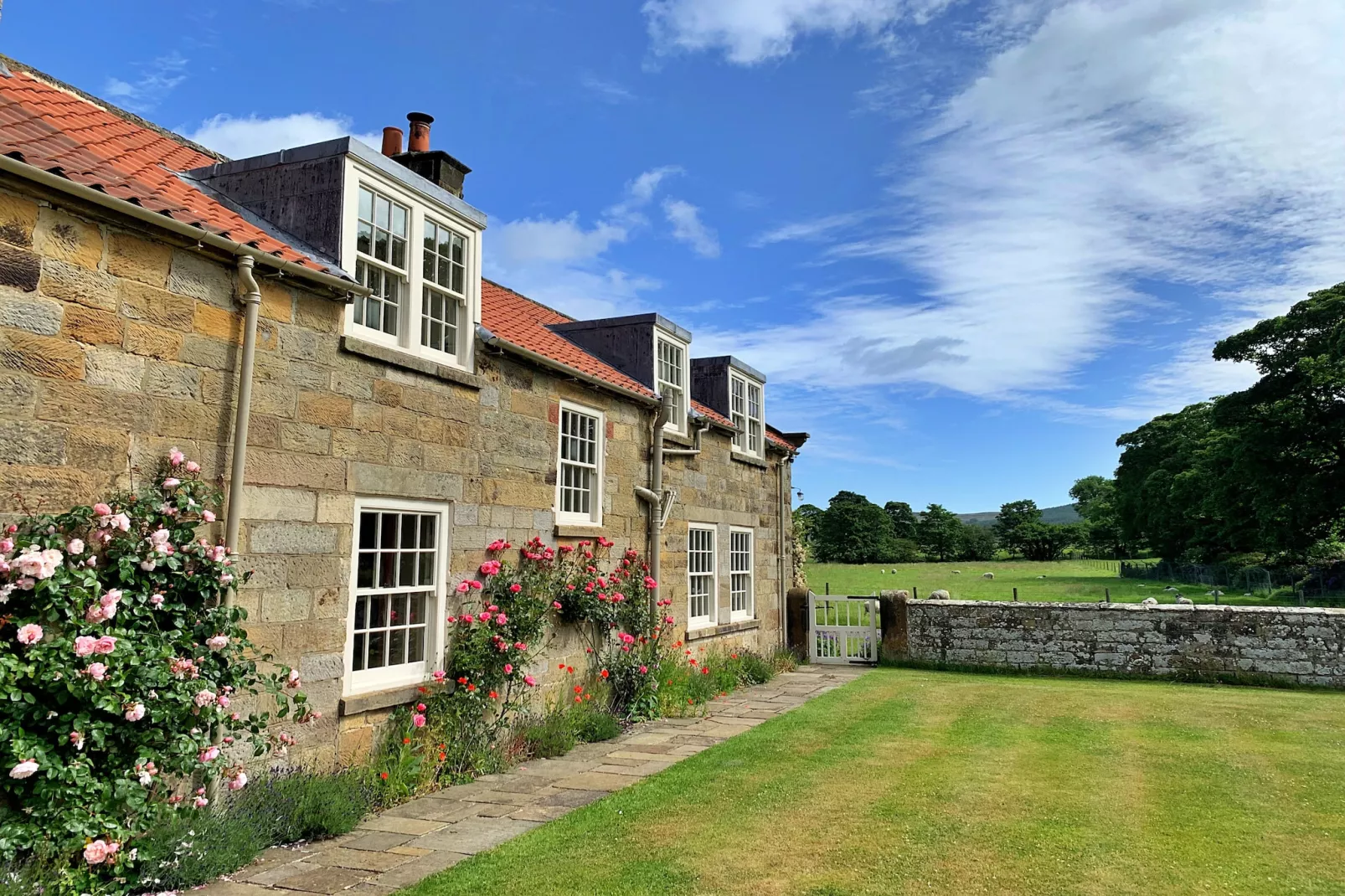 Ingleby Manor - Courtyard Cottage-Buitenlucht