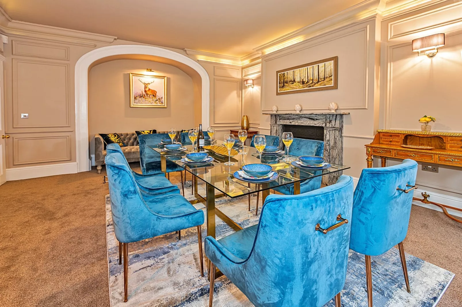 Ttich Manor Retreat-Eetkamer