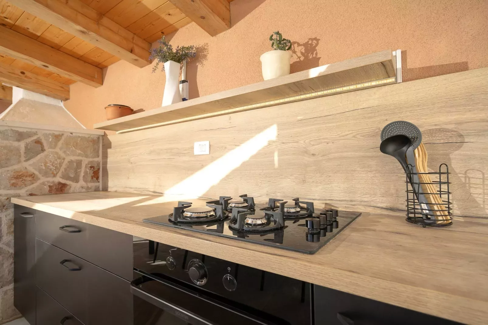 Villa Luce di Mare - Three Bedroom Villa with Pool-Keuken