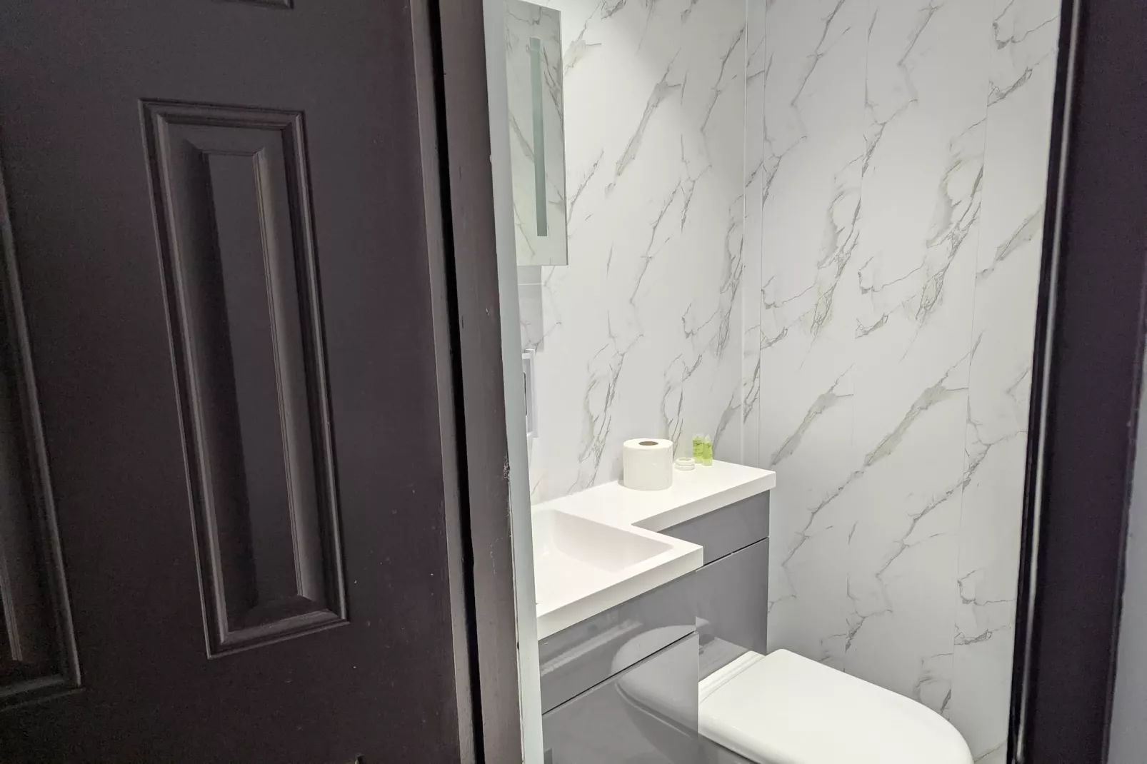 Firs Sta Single-Badkamer