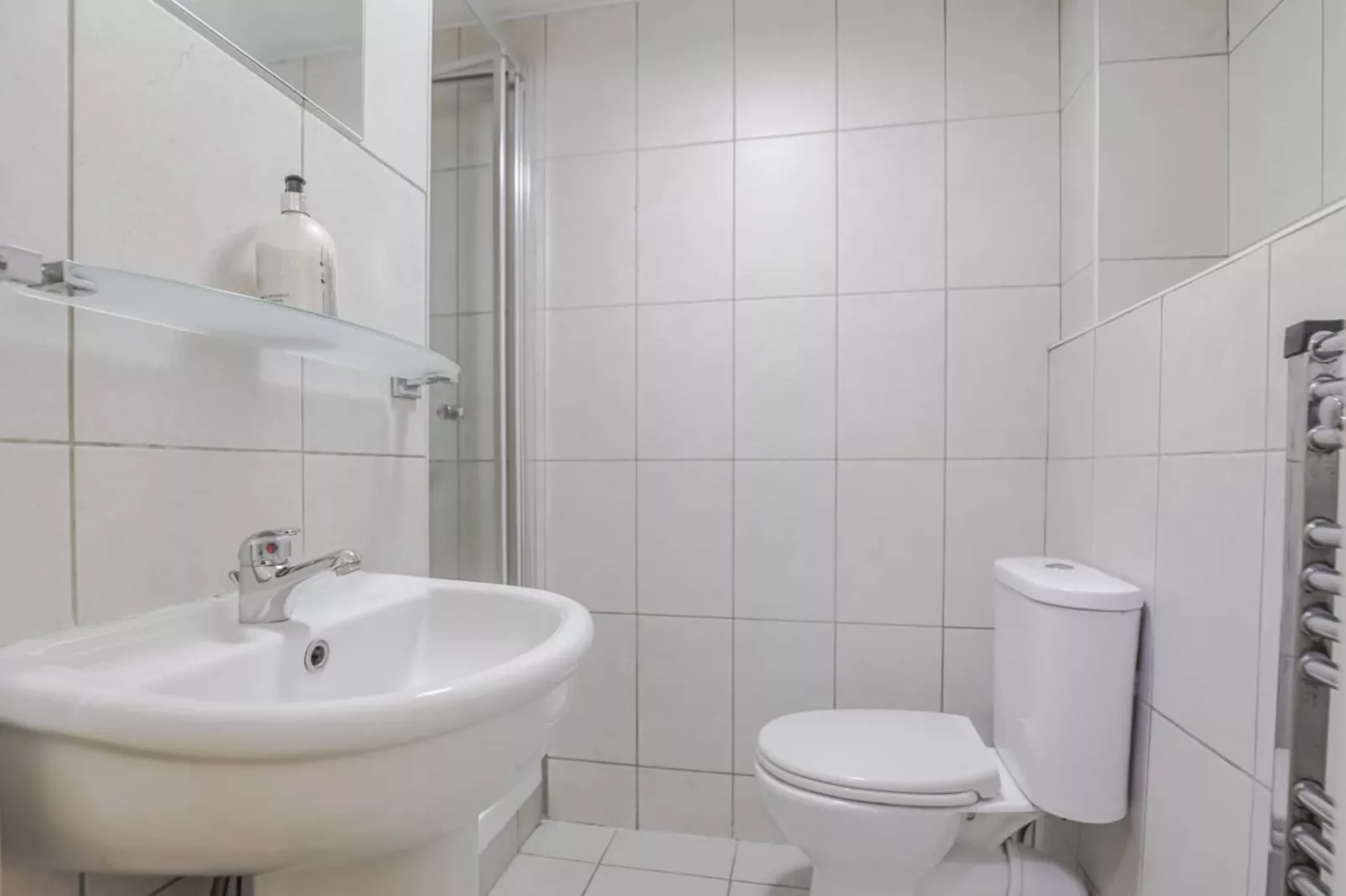 Sangha House Sta Single-Badkamer