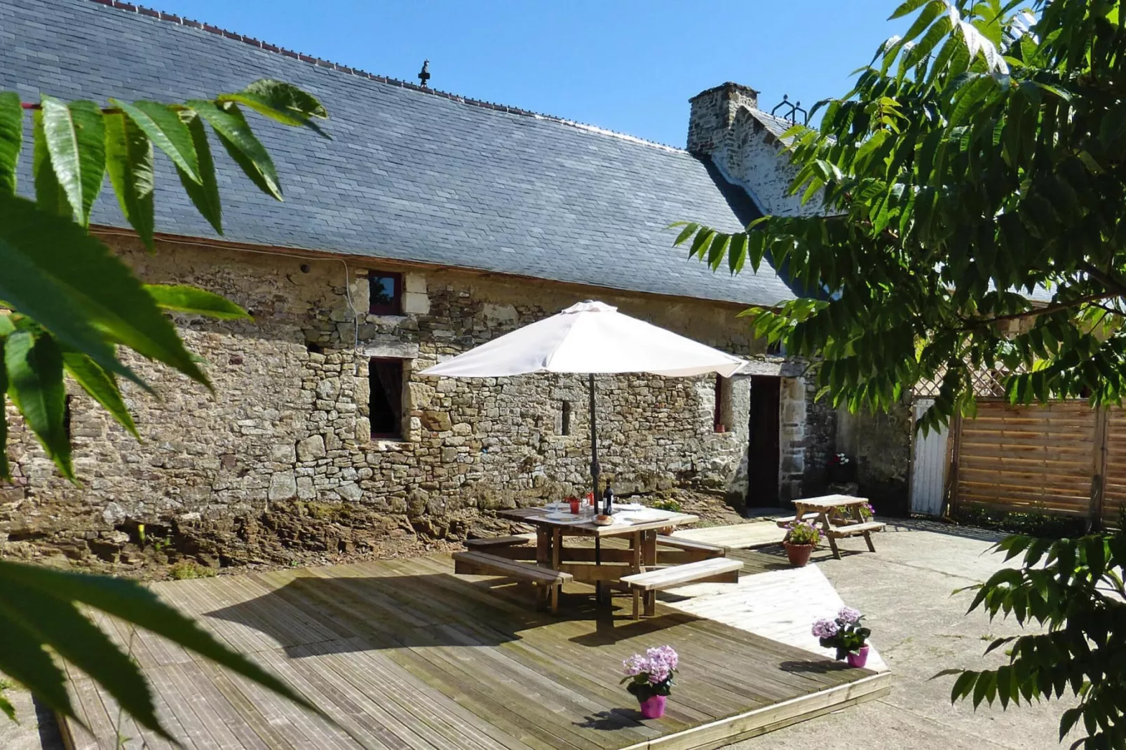 Semi-detached house, Saint-Lô-d'Ourville-Manoir-Terrasbalkon