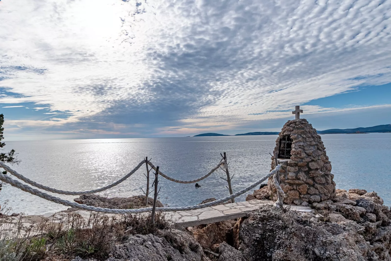 Villa Sea Edge - Three Bedroom Villa with Sea View-Sfeer