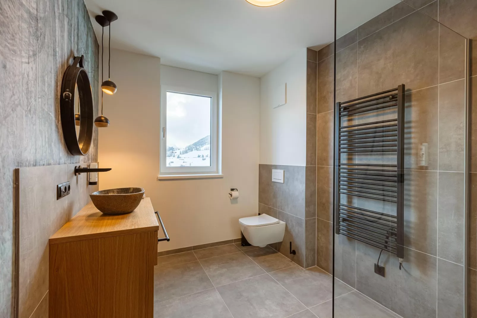 Fiss Suites 7-Badkamer