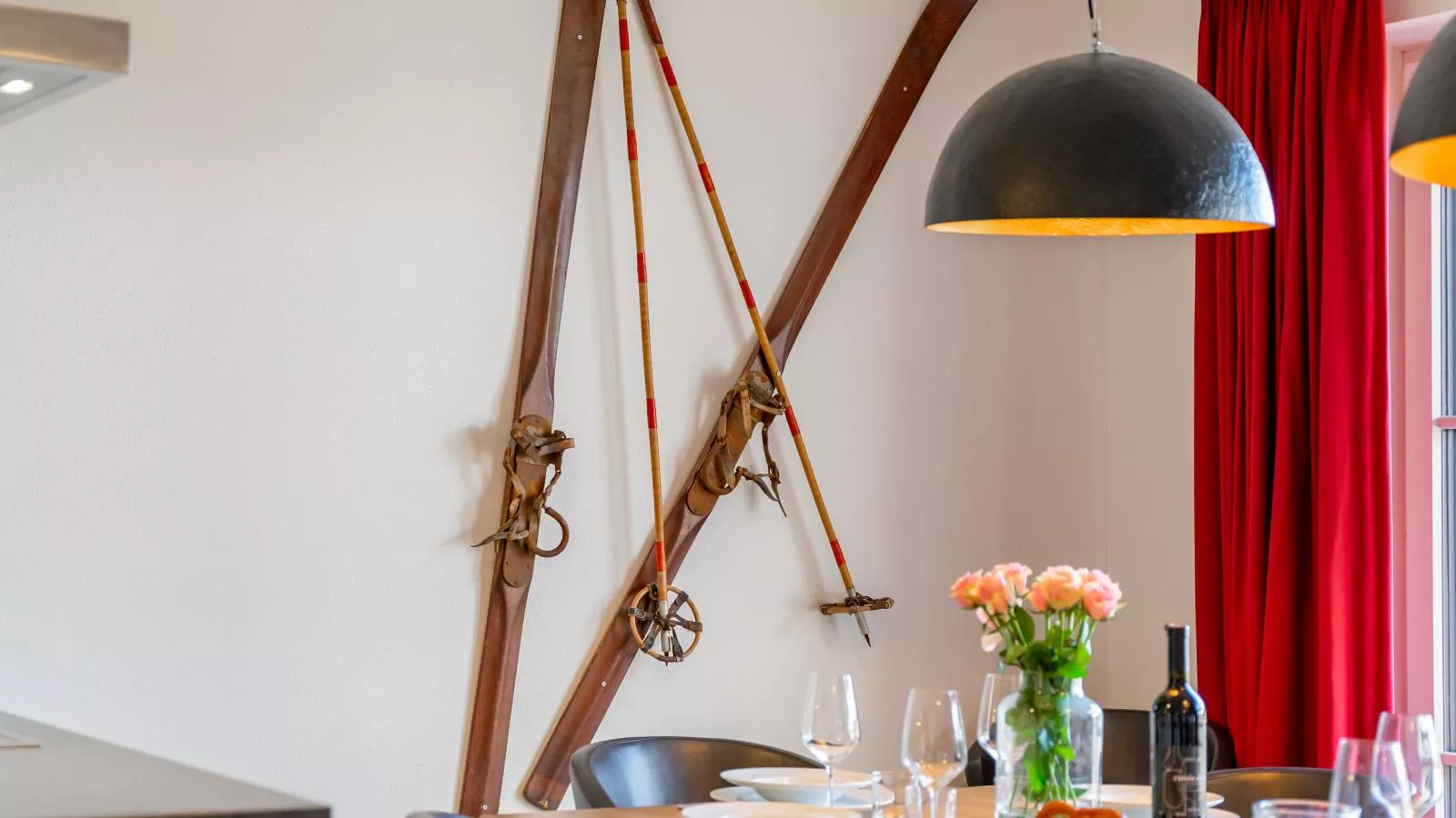 Tauern Suites Mitterwirt TOP 214-Eetkamer