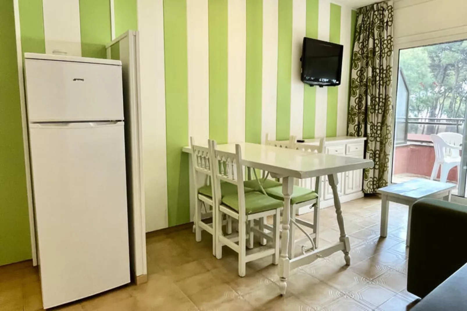 Appartements à L'Estartit-Woonkamer