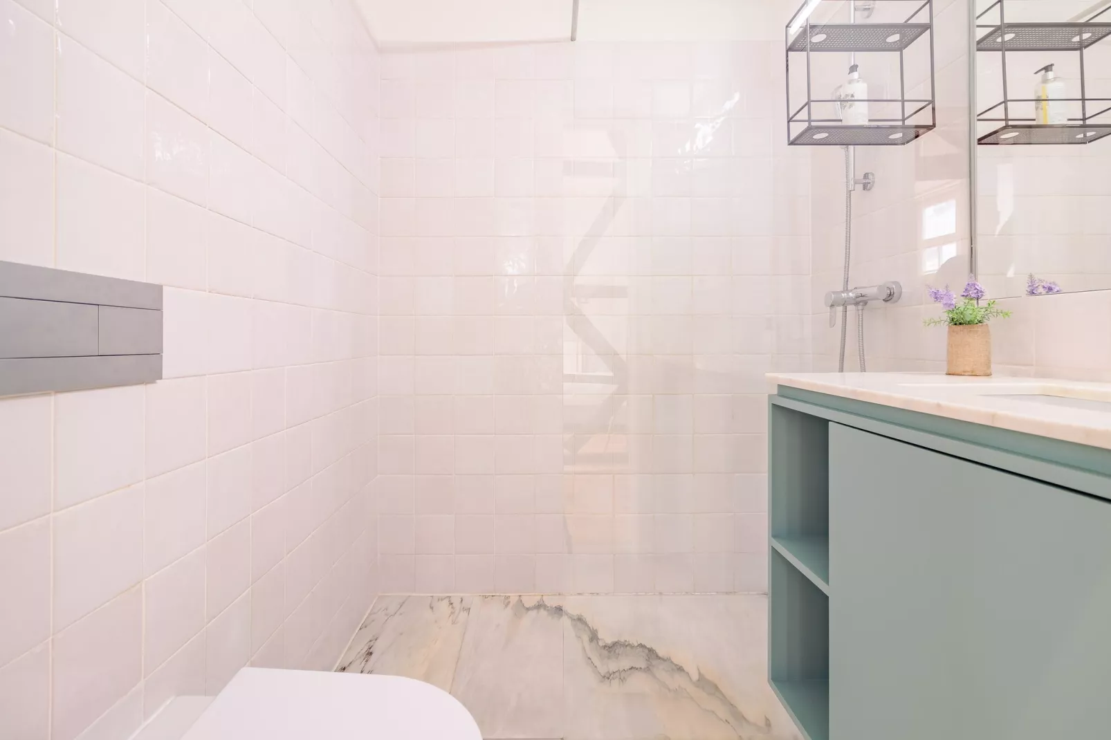 YOUROPO - City Center 2-Badkamer