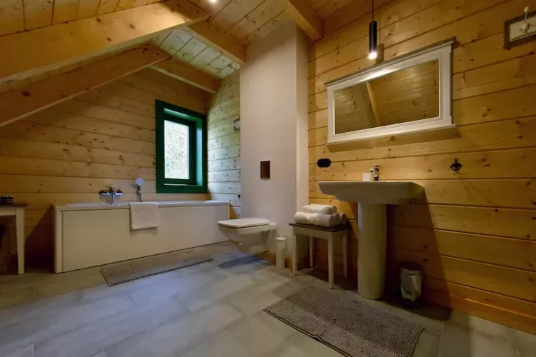 Domy nad Drawskim-Badkamer