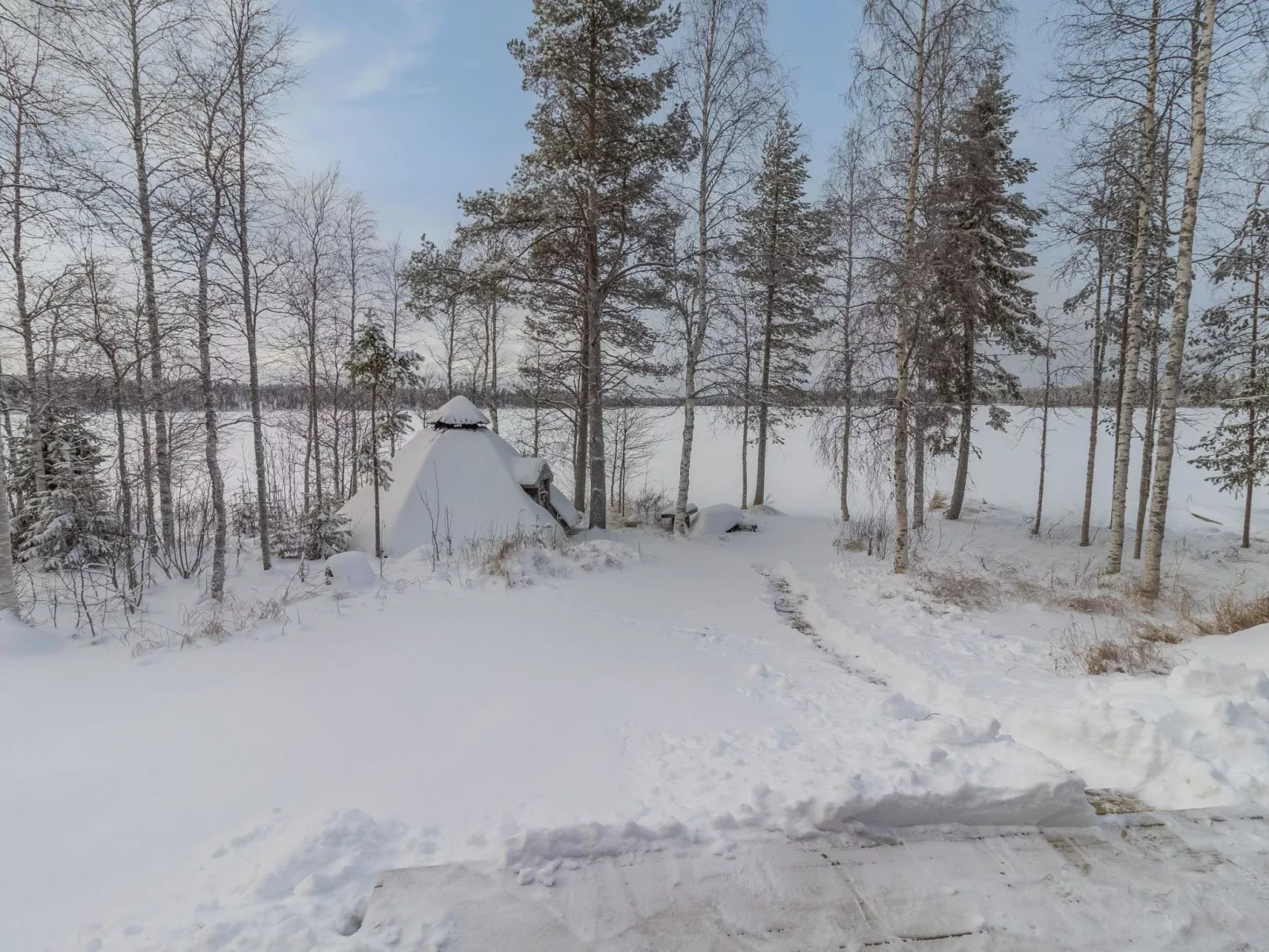 Kitkajoen lomatuvat ahven-Buiten