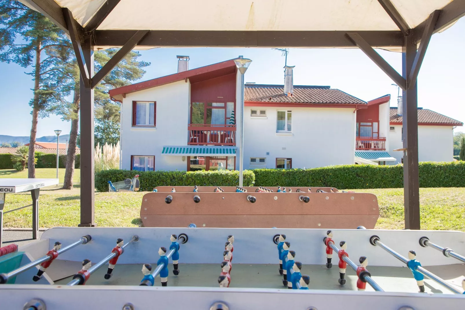 Saint-Jean-Pied-de-Port - Appartement 3 Pièces 6 Personnes 1  bébé-Tuinen zomer