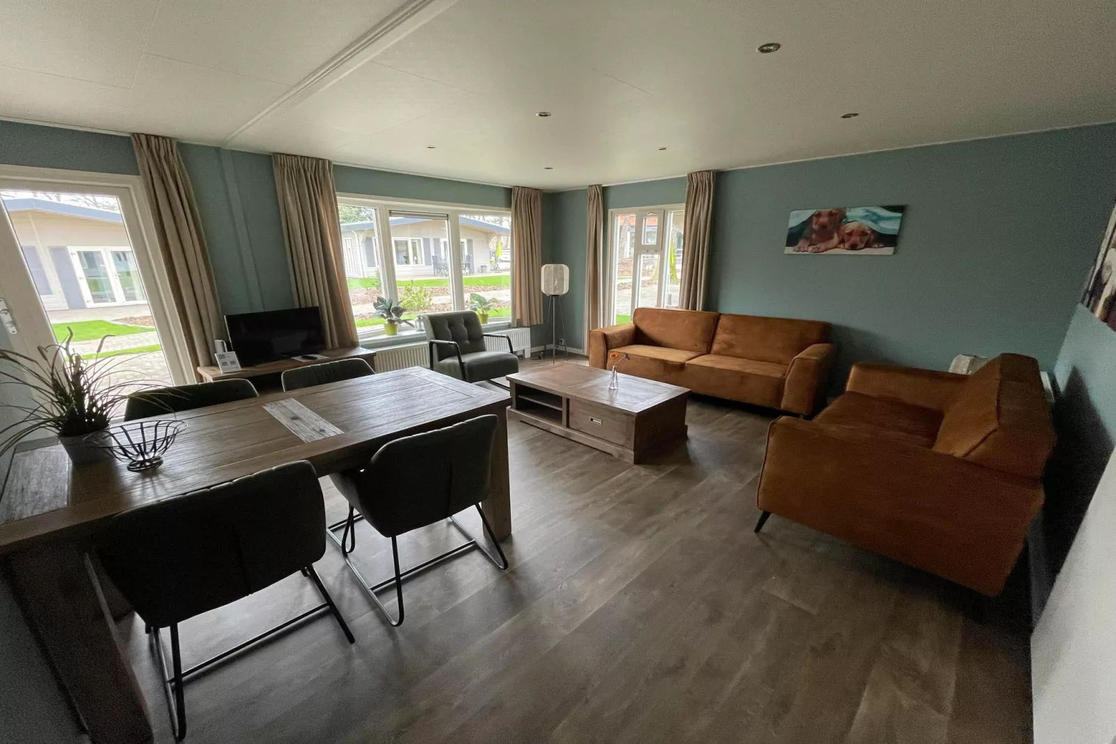 Bungalow Chalet+ | 2 - 4 people-Eetkamer