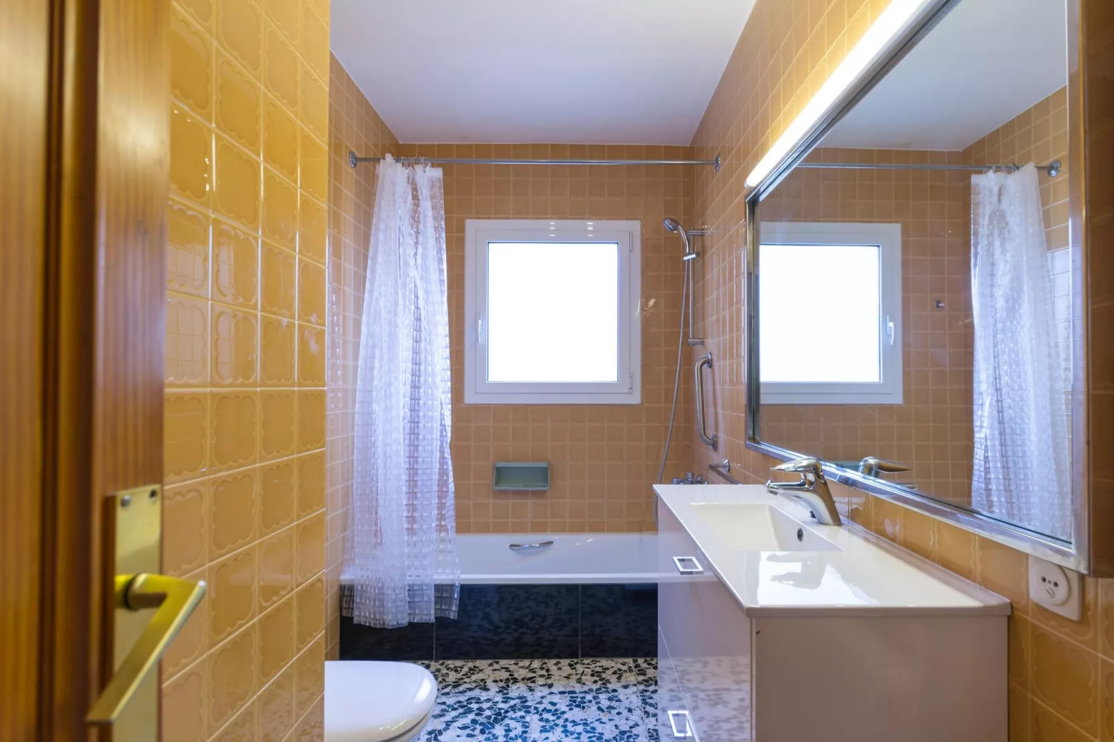Nuria-Badkamer