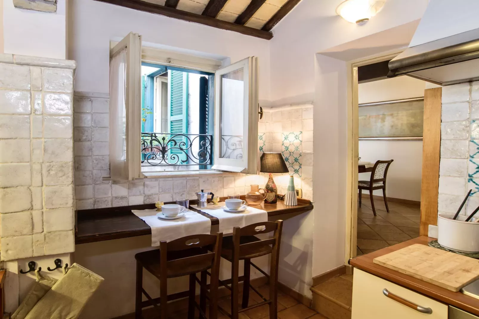 Trevi Fountain Apartment-Keuken