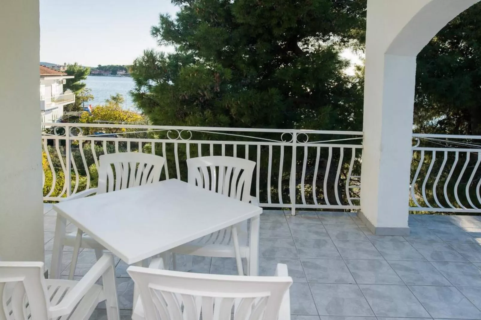 Apartments Gaj Brodarica - A7-Terrasbalkon