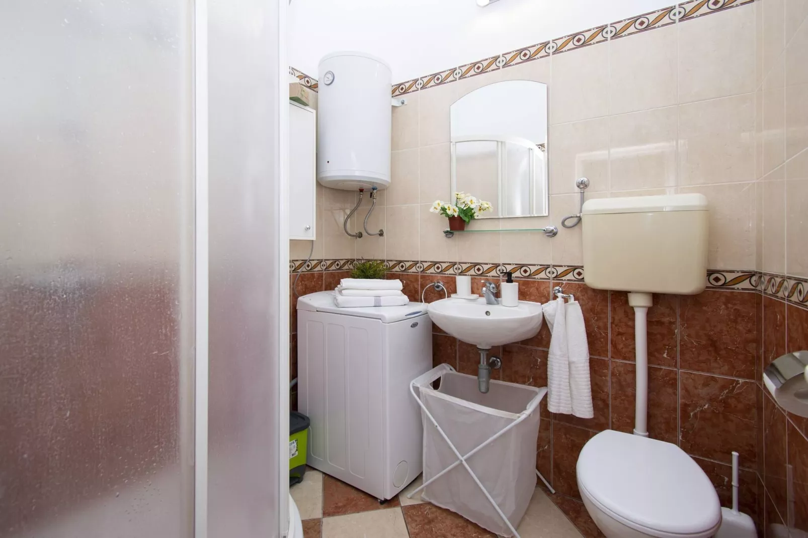 Apartment Meri - two bedroom apartment-Badkamer