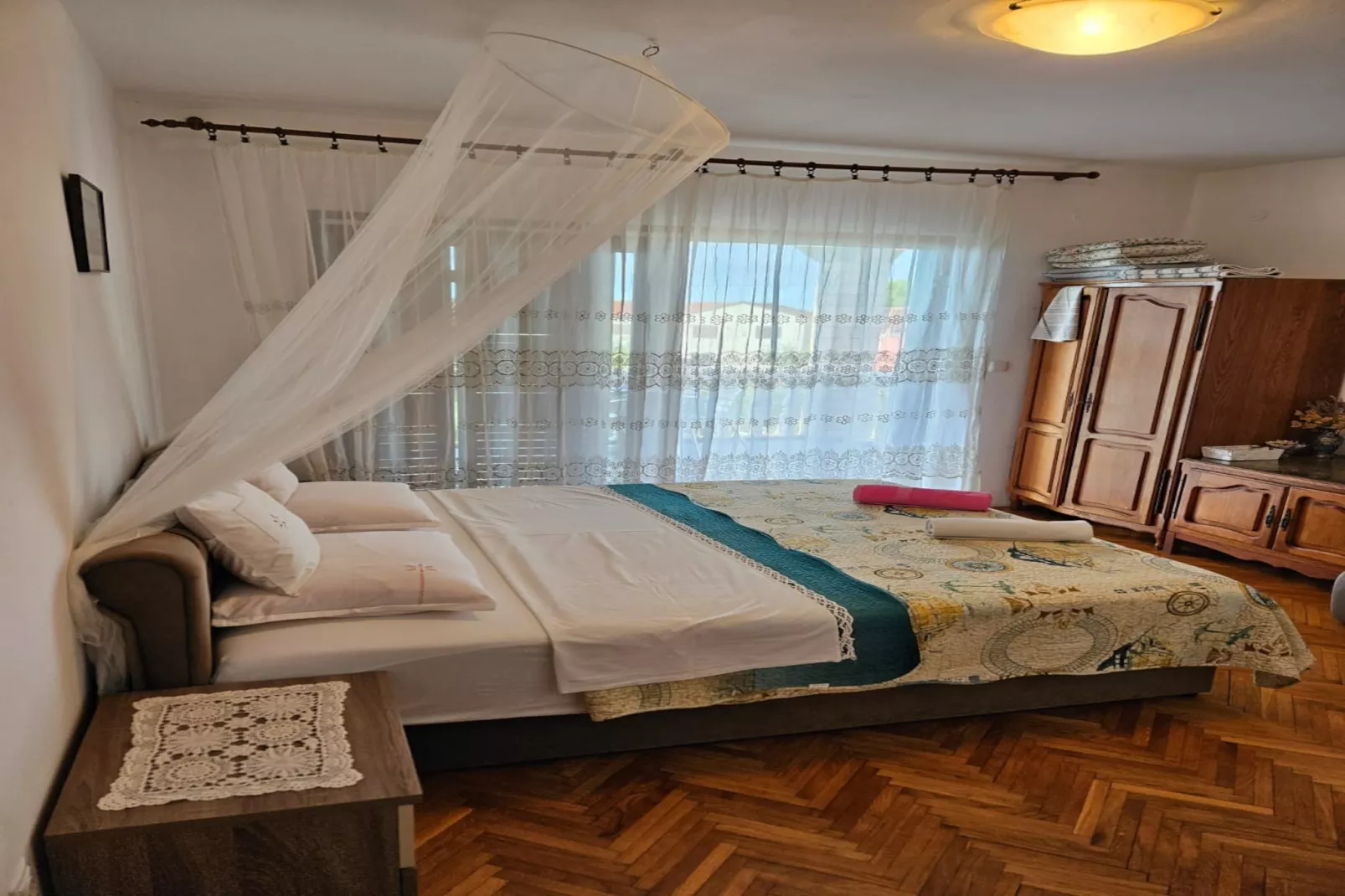 Apartments Nestor - studio apartment A1-Woonkamer