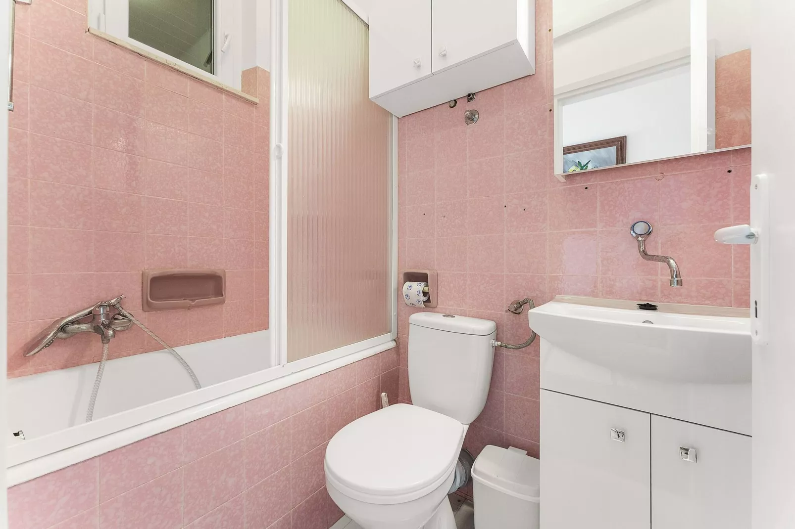 Apartments Kukljica - three bedroom apartment-Badkamer