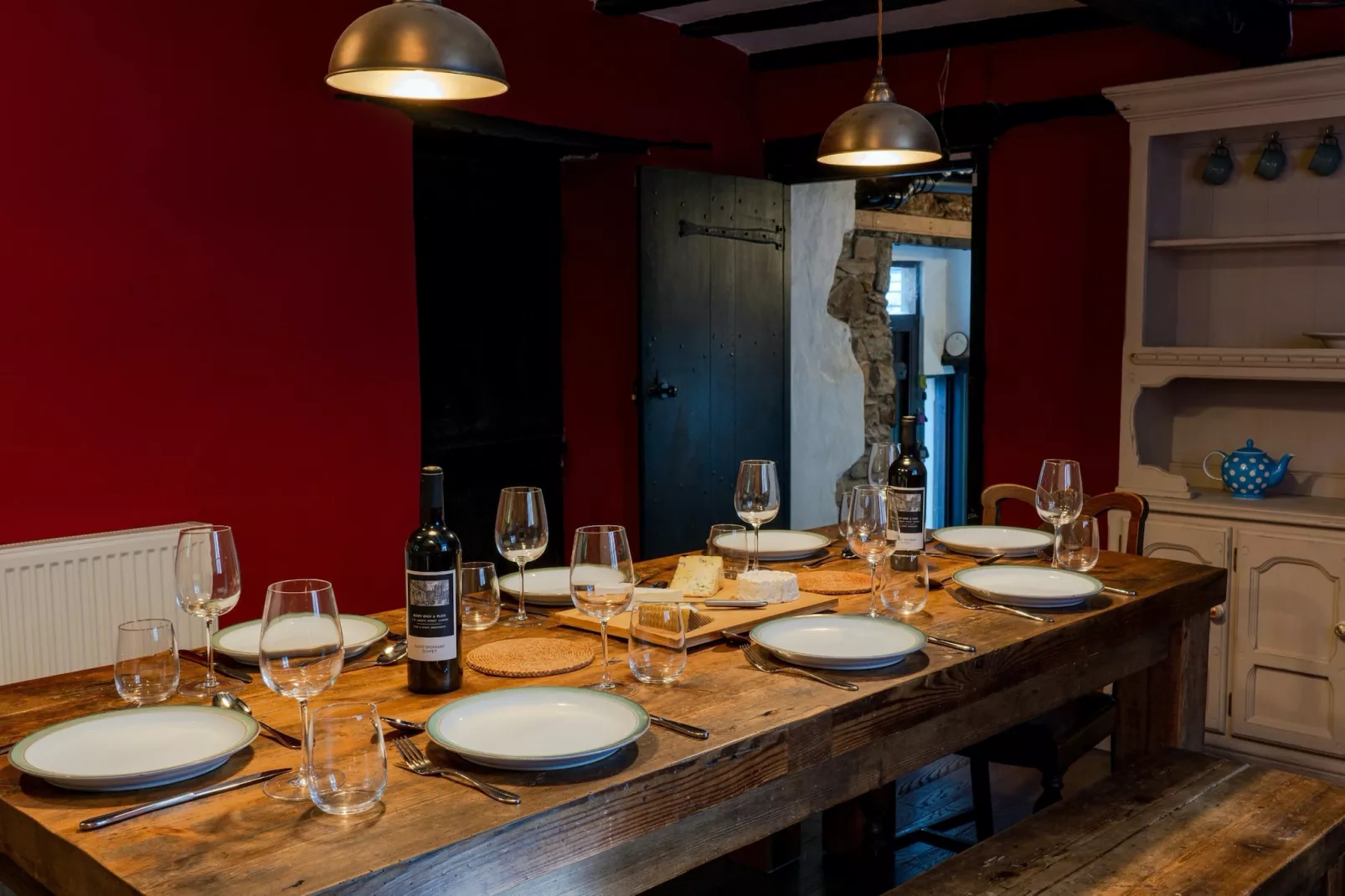 Lower Aylescott Farmhouse-Eetkamer