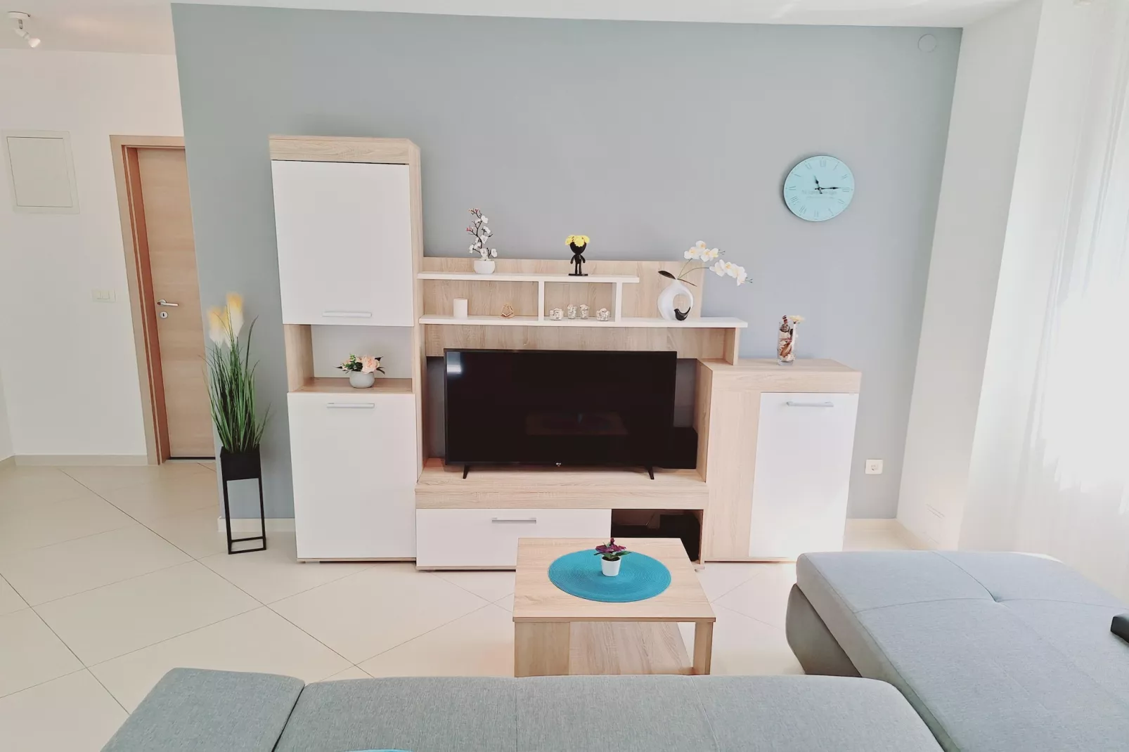 Enelani 2-Woonkamer