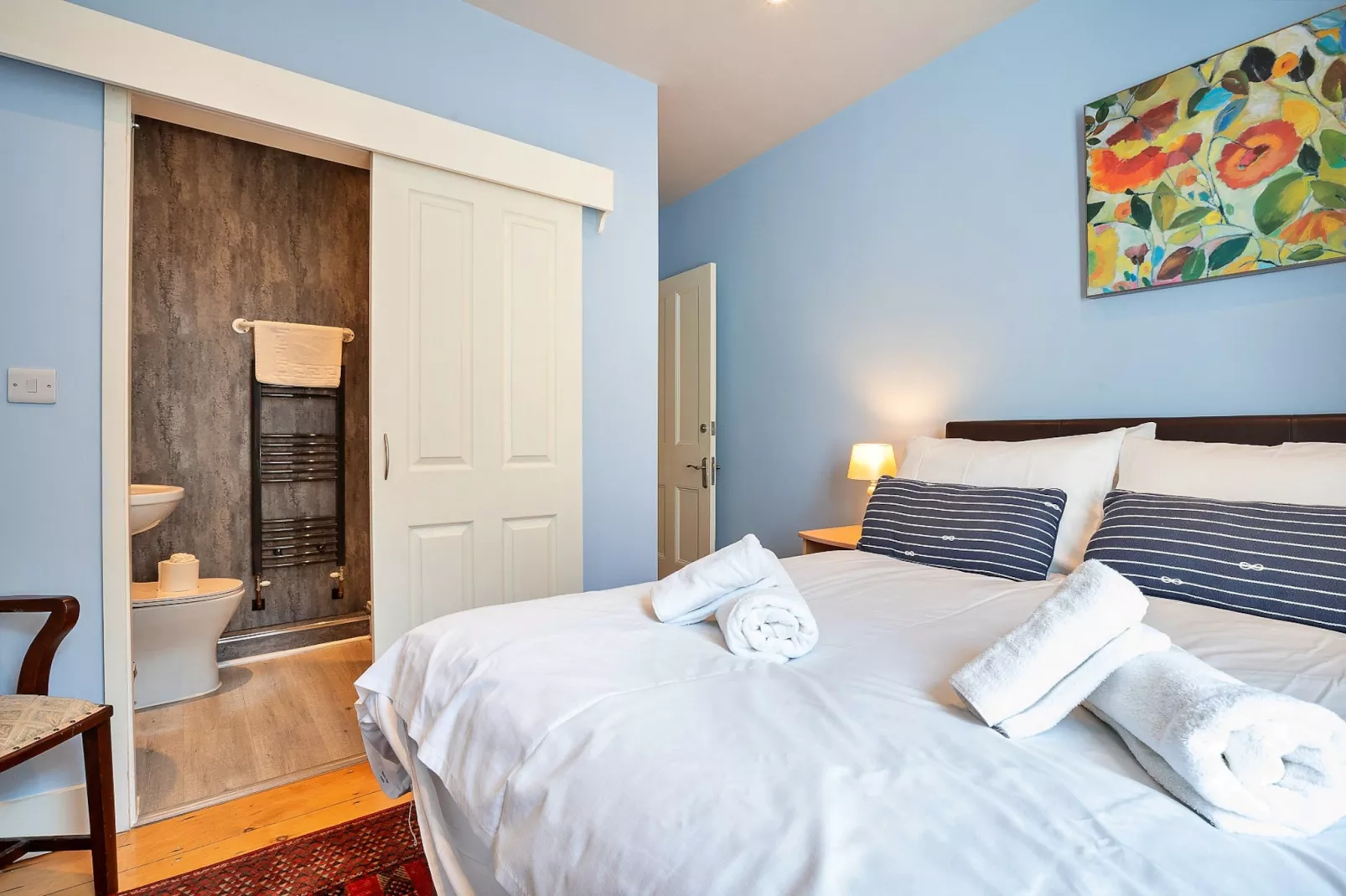 Waters Edge at Gadlys House-Slaapkamer