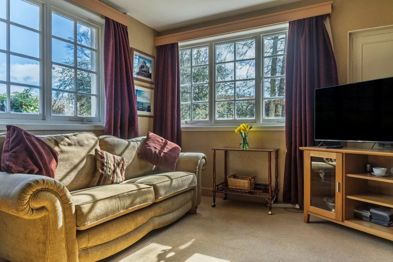 White House Retreat-Woonkamer