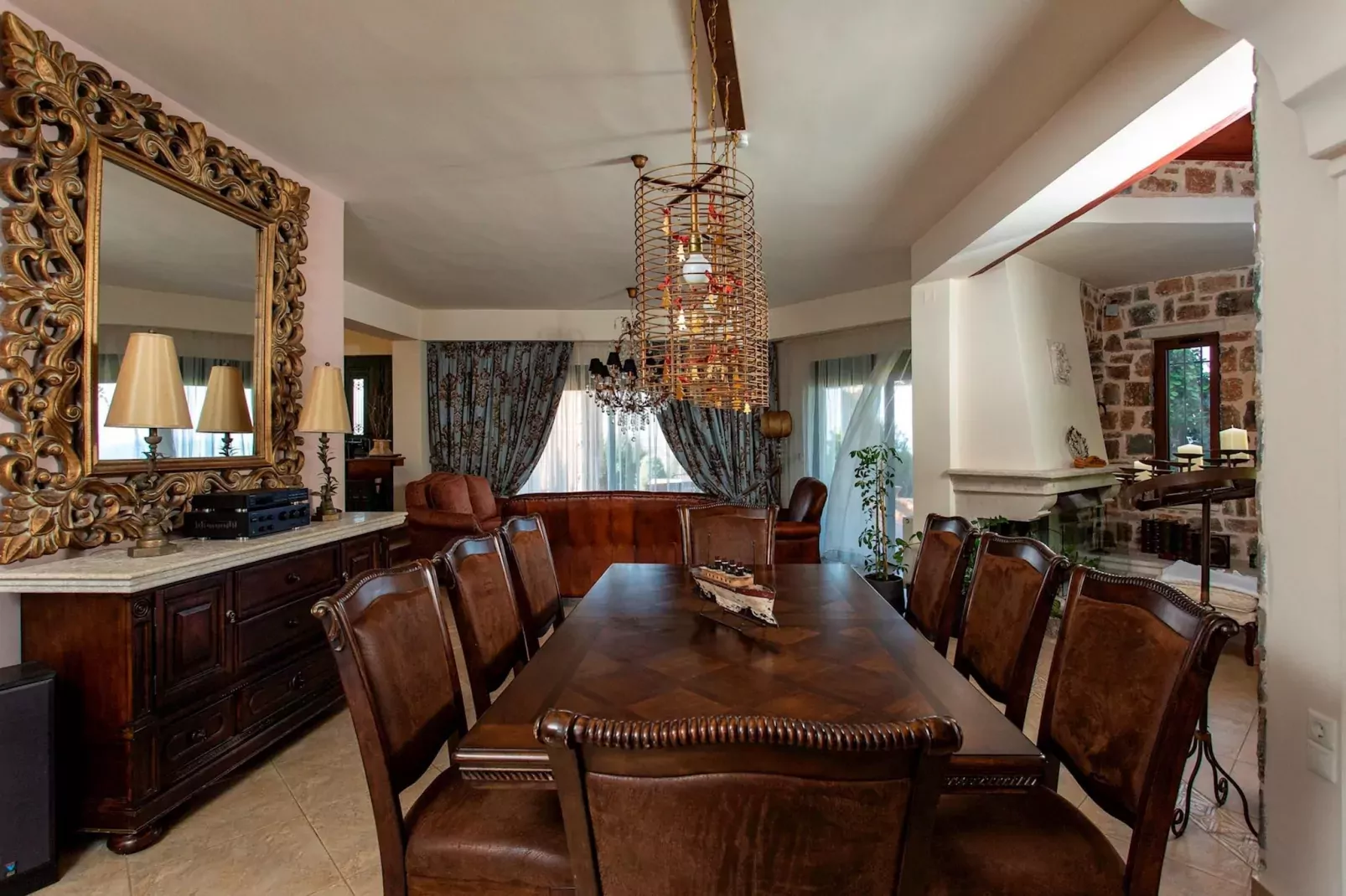 Golden Crest Villa-Eetkamer