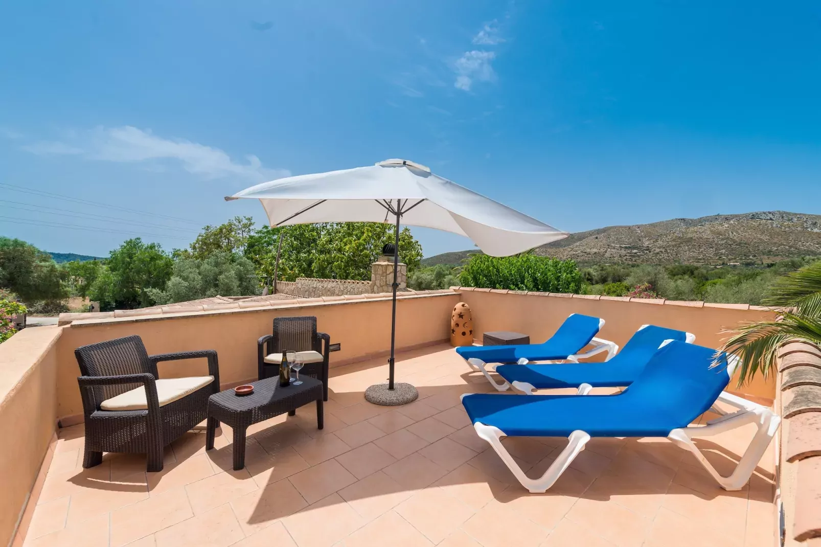 Casa Angela - Buitenkant zomer