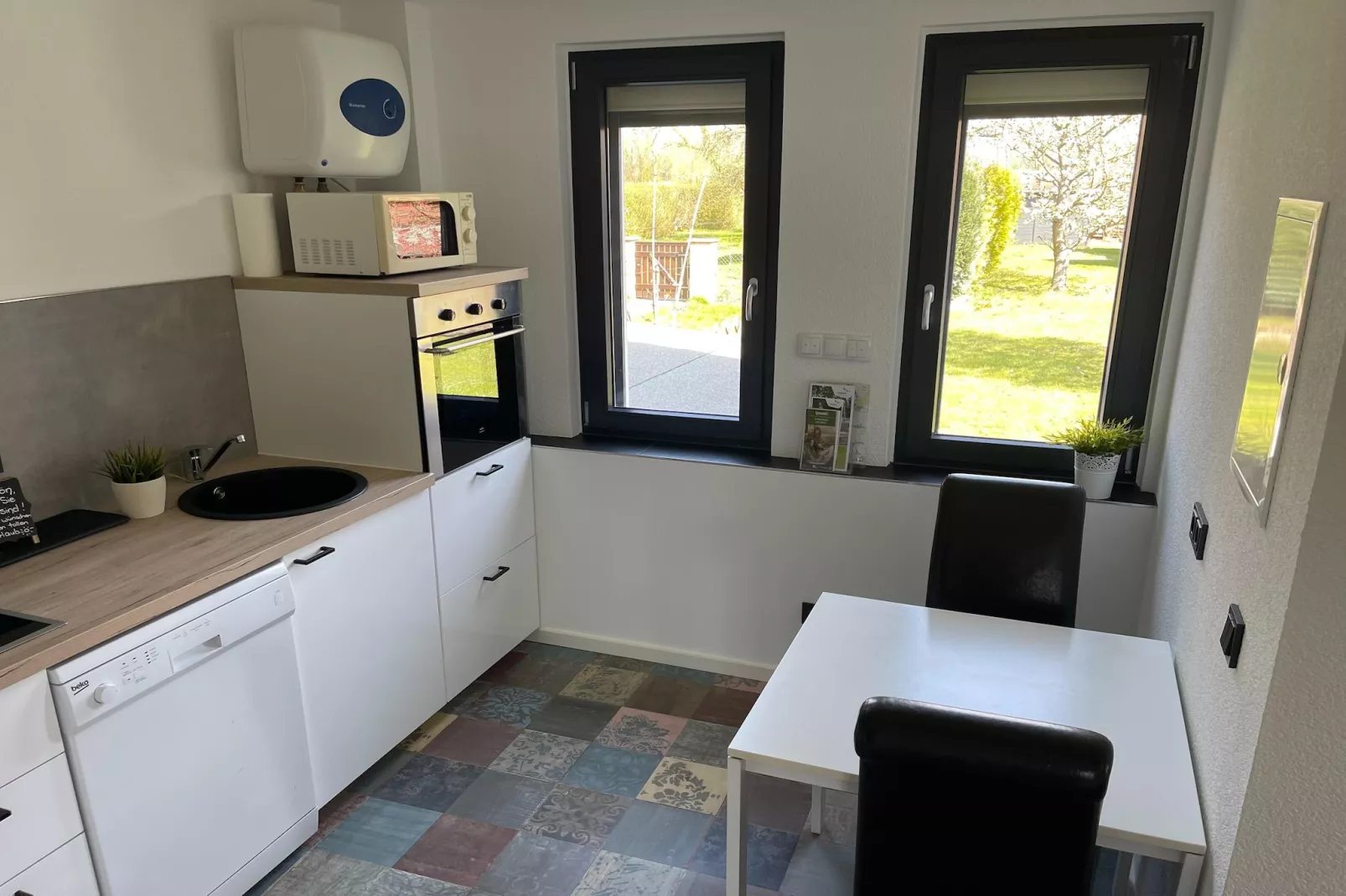 Ferienhaus mit Wasserblick 3 Pers-Eetkamer